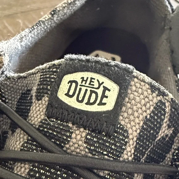 Hey Dude Women's Slip-On Flats in Gray Leopard Print - Picture 2 of 6